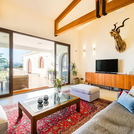 Monte A Vista - Private - Pool - New In فيلة